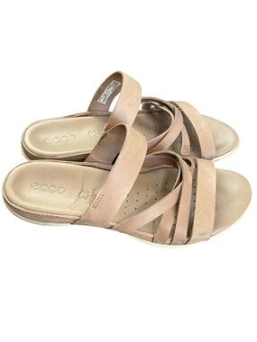 ECCO Flash Leather Multi-Strap
Slides Sandals Nude Beige
Comfort Flat 39 (US 8)